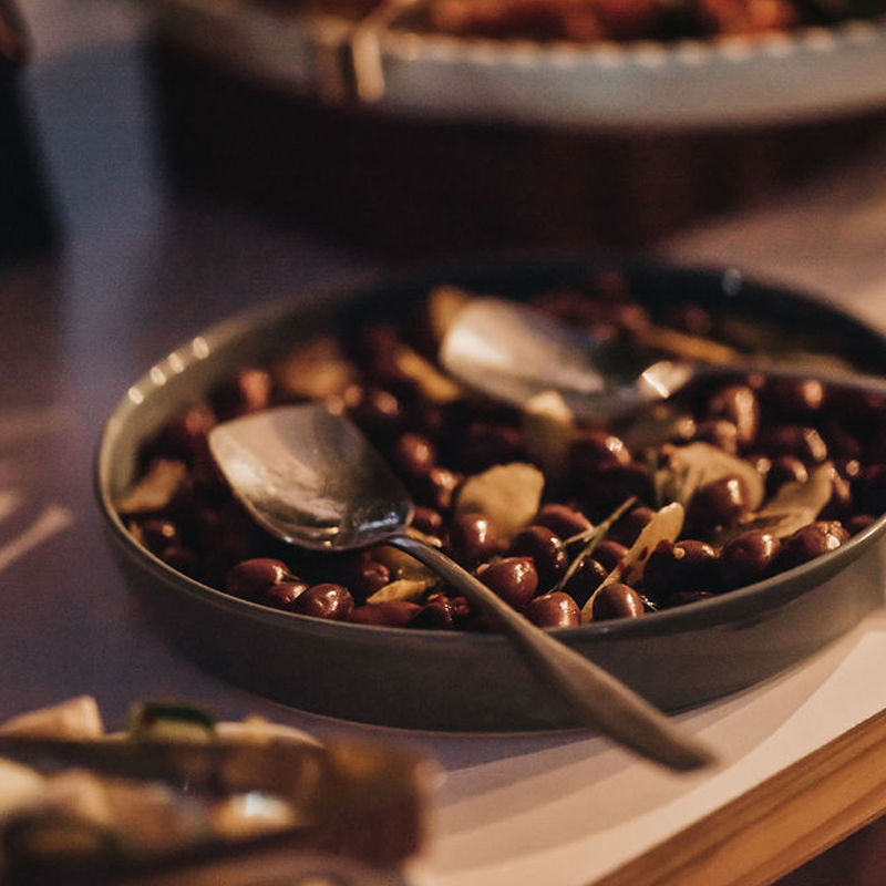 Tapas-and-Wine02